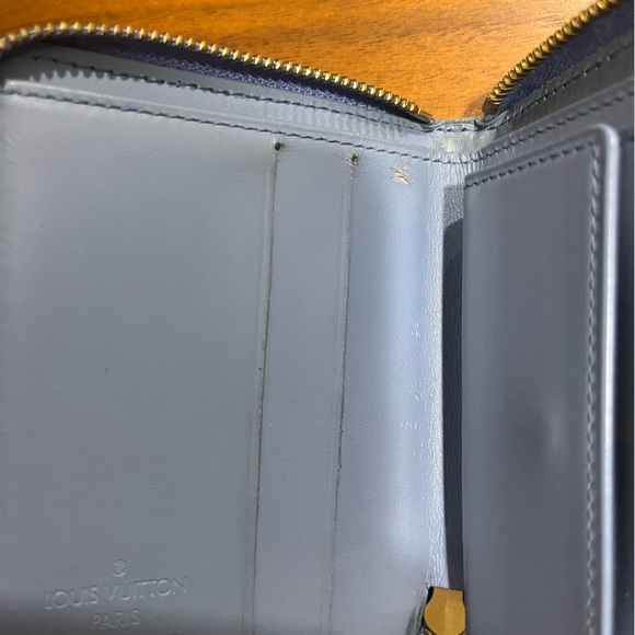 Louis Vuitton Vernis Zippy Wallet - Picture 6 of 9
